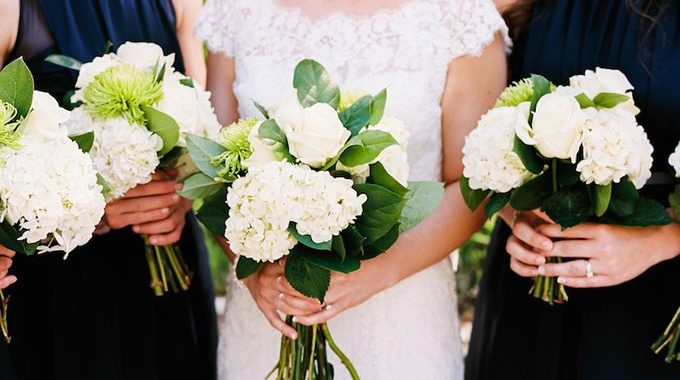 Hydrangea Wedding Bouquet Tips! – B. Lovely Events