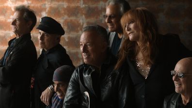 GARRY TALLENT, NILS LOFGREN, STEVEN VAN ZANDT, BRUCE SPRINGSTEEN, MAX WEINBERG, PATTI SCIALFA, ROY BITTAN